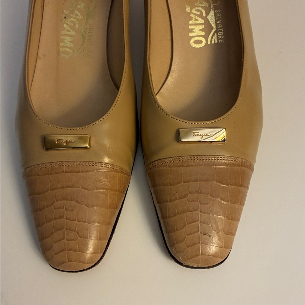 Salvatore Ferragamo Brown and Tan Heeled Shoes